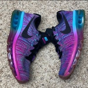 Nike flyknit women sneakers